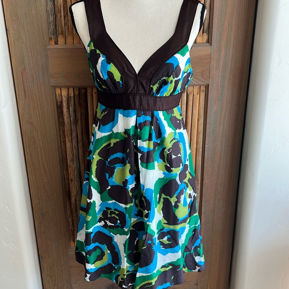 Banana Republic Vintage/Retro Dress, Size 0, 70% Cotton 30%Silk, Bra Snaps